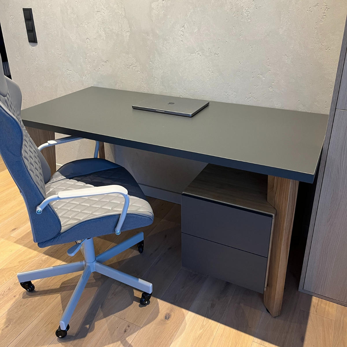 SCHREIBTISCH aus Holz mit Container für das Arbeitszimmer GRAND - Eichefarben, Holz (70/150/75cm) - Rawood Furniture