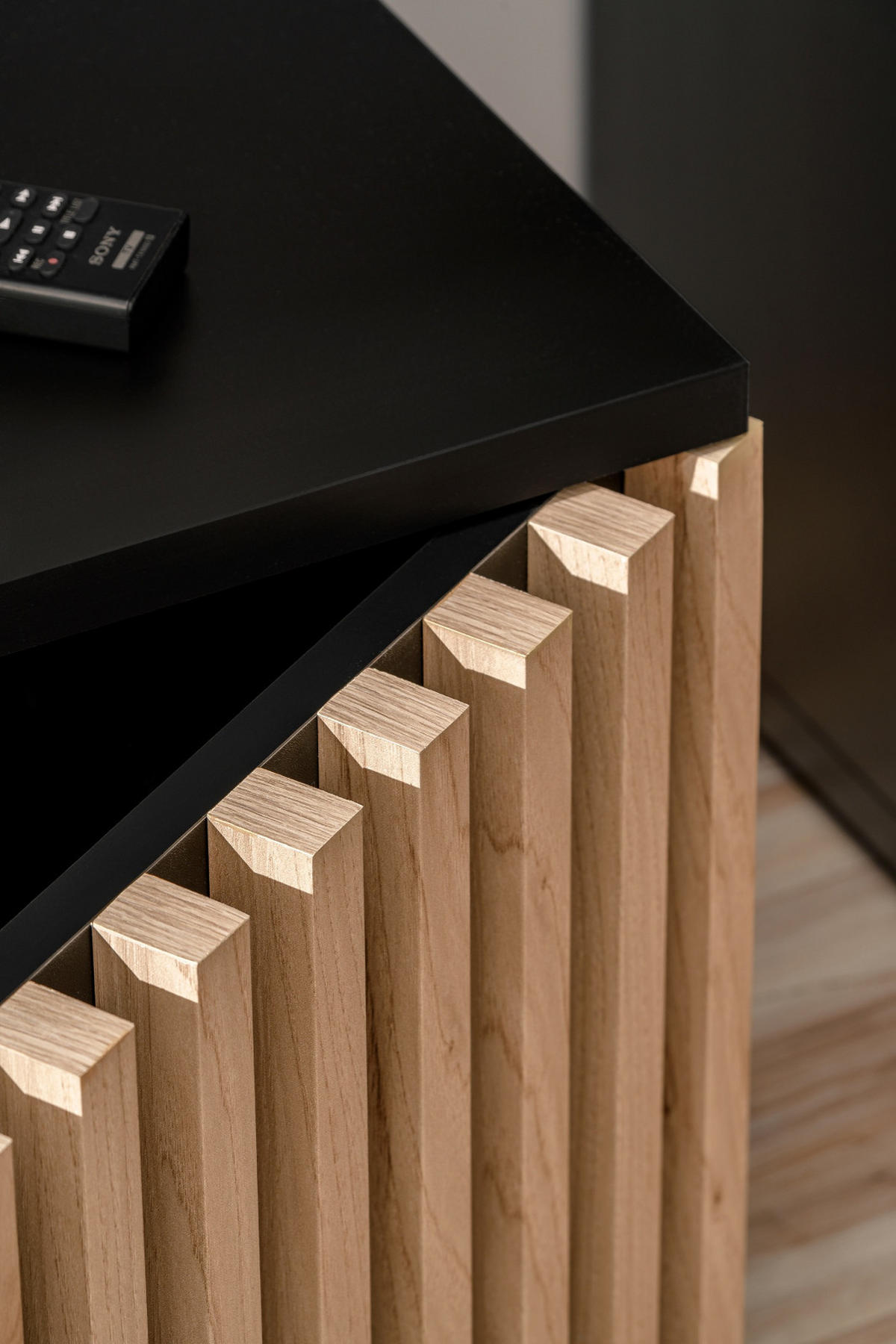 SIDEBOARD schwarz, Eiche Jackson 163 cm, Kommode mit Beleuchtung - Eichefarben/Schwarz, Glas/Holzwerkstoff (160/92/40cm) - Furn.Design