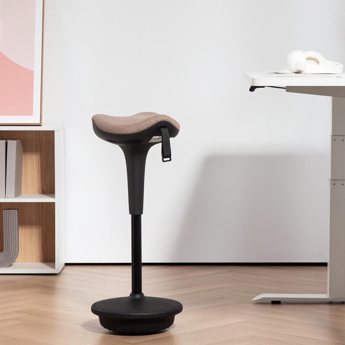 BÜROHOCKER mit Schwenkfunktion, ergonomischer Arbeitshocker, höhenverstellbar - Schwarz/Braun, Kunststoff/Textil (34/83.5/34cm) - HOMCOM