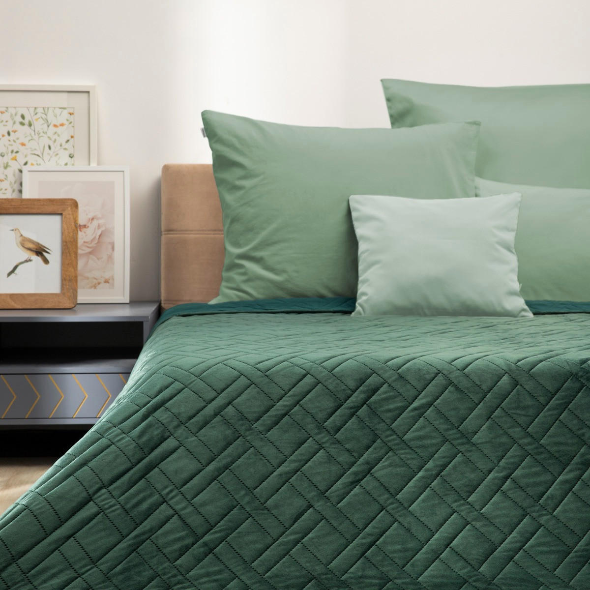 TAGESDECKE Tuala grün 200/220 cm - Grün, Textil (200/220cm) - Homla