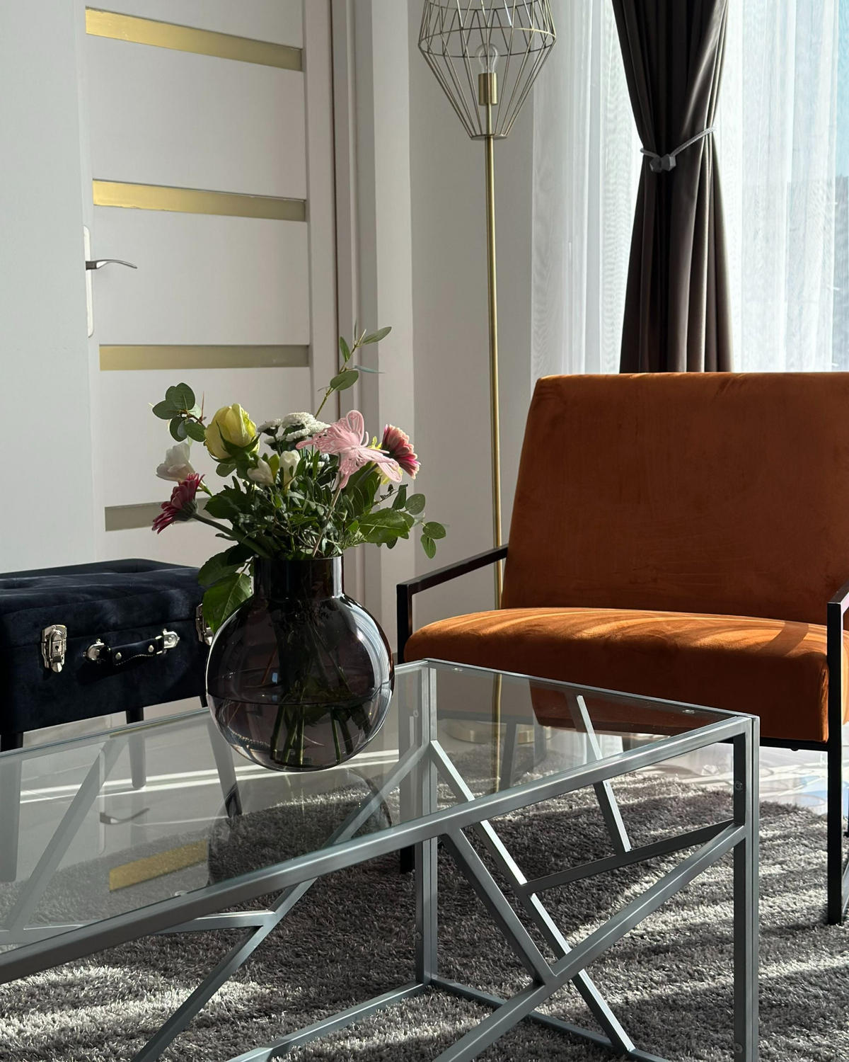 COUCHTISCH Glas Silber rechteckig 50/100 cm Orland - Silberfarben, Glas (100/50/45cm) - Beliani
