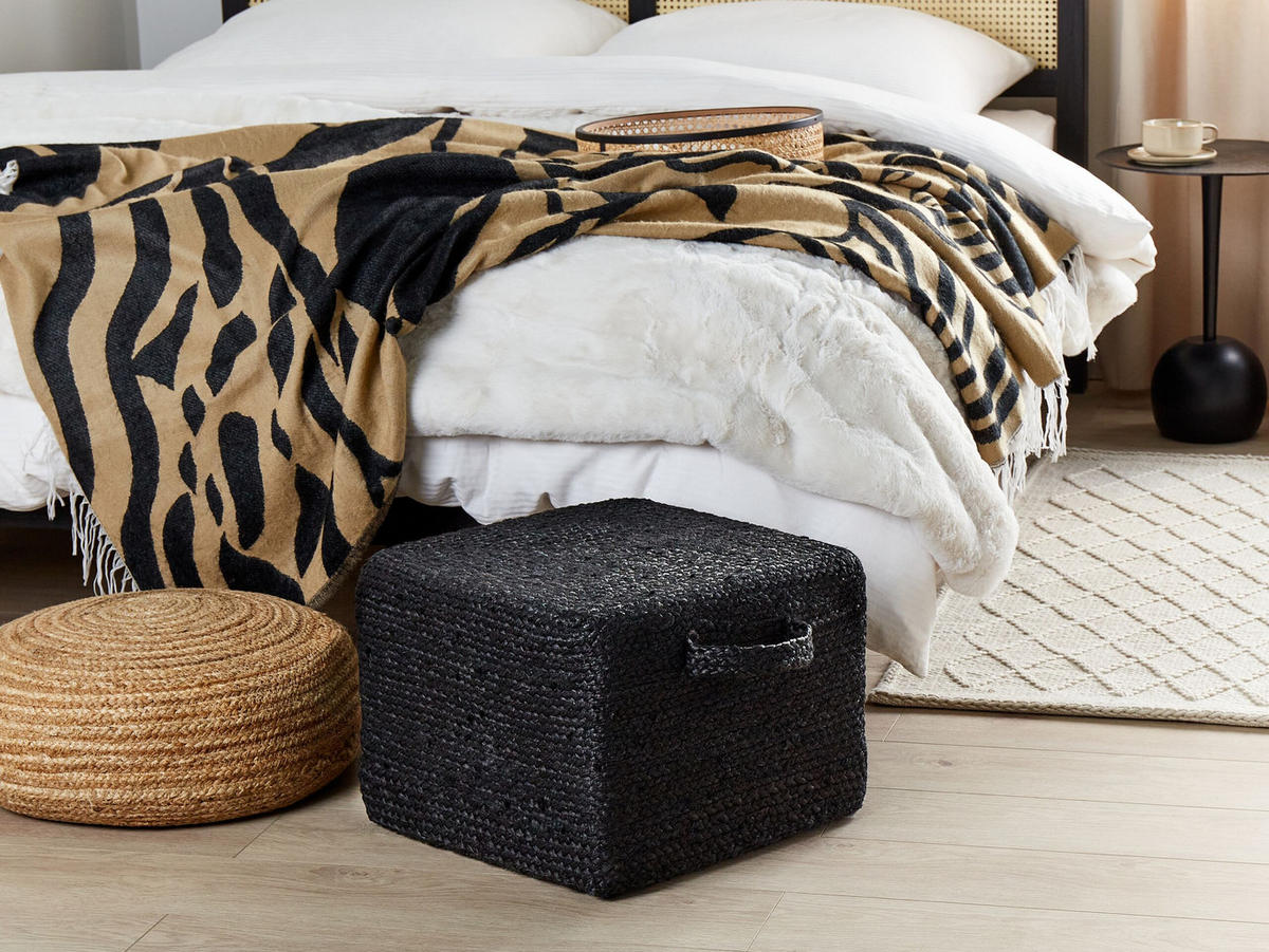 POUF Dhadar 45/45/30 cm - Schwarz, Naturmaterialen (45/30/45cm) - Beliani