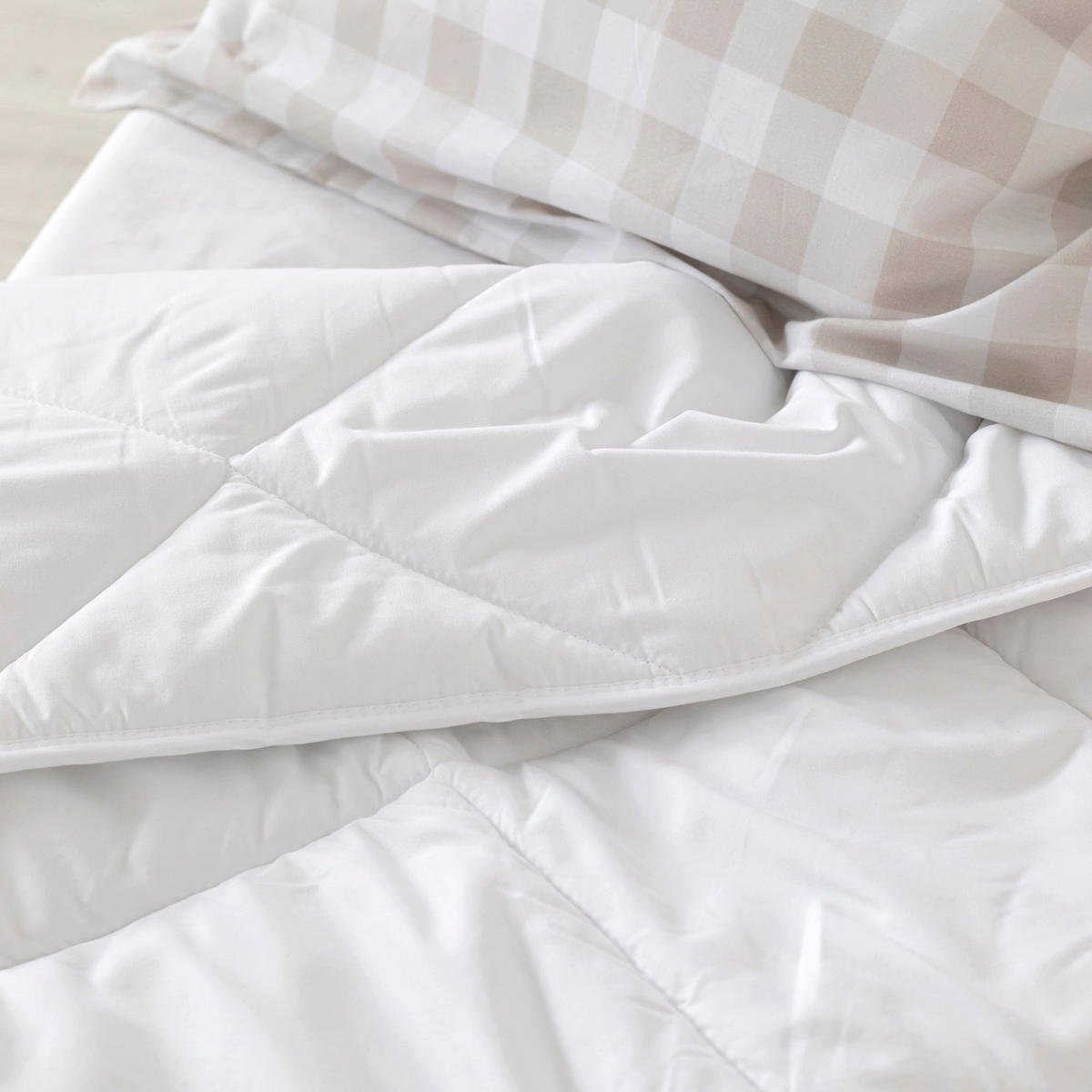 BETTDECKE 450 gr Basic 115x145 cm (Kinderbett) - Weiß, Textil (115/145cm) - Happy Friday