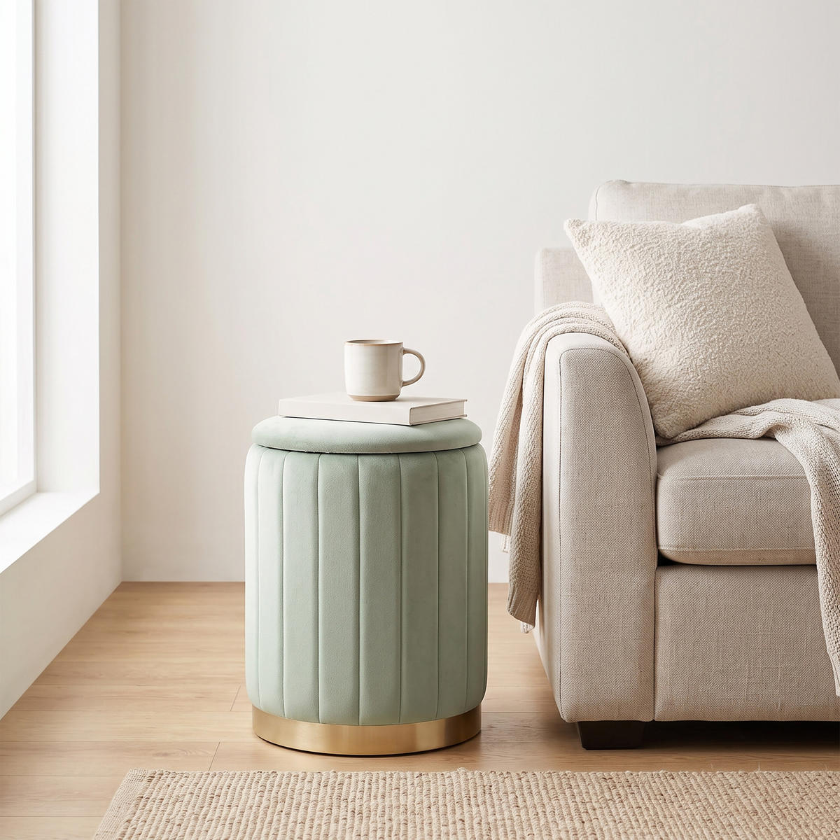 HOCKER Salbei Samt mit Stauraum goldfarbener Metallsockel - Grün, Holzwerkstoff/Textil (32/42/32cm) - Relaxdays