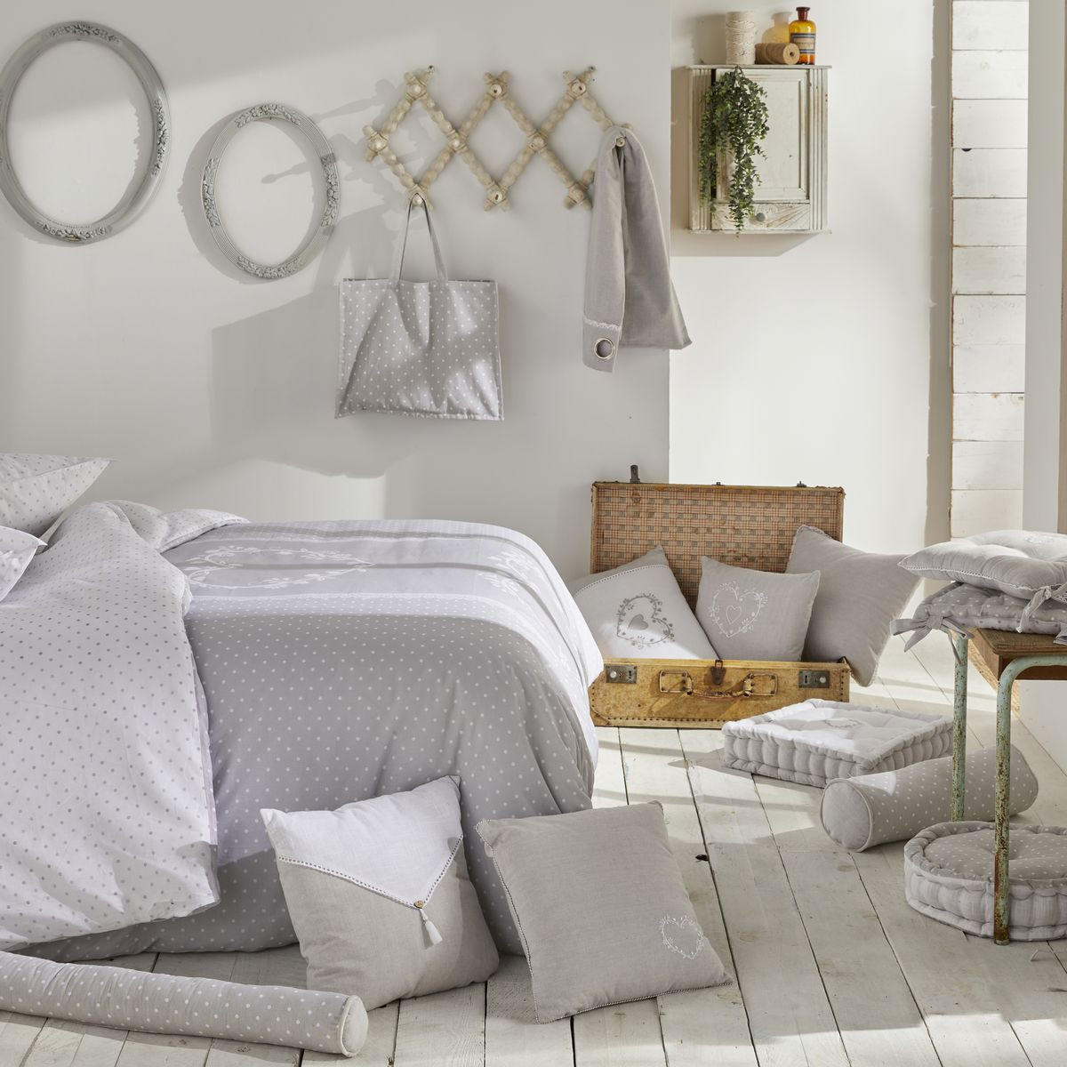 BODENKISSEN Baumwolle Constance rund Grau 40/40/12 cm - Grau, Naturmaterialen (40cm) - Today