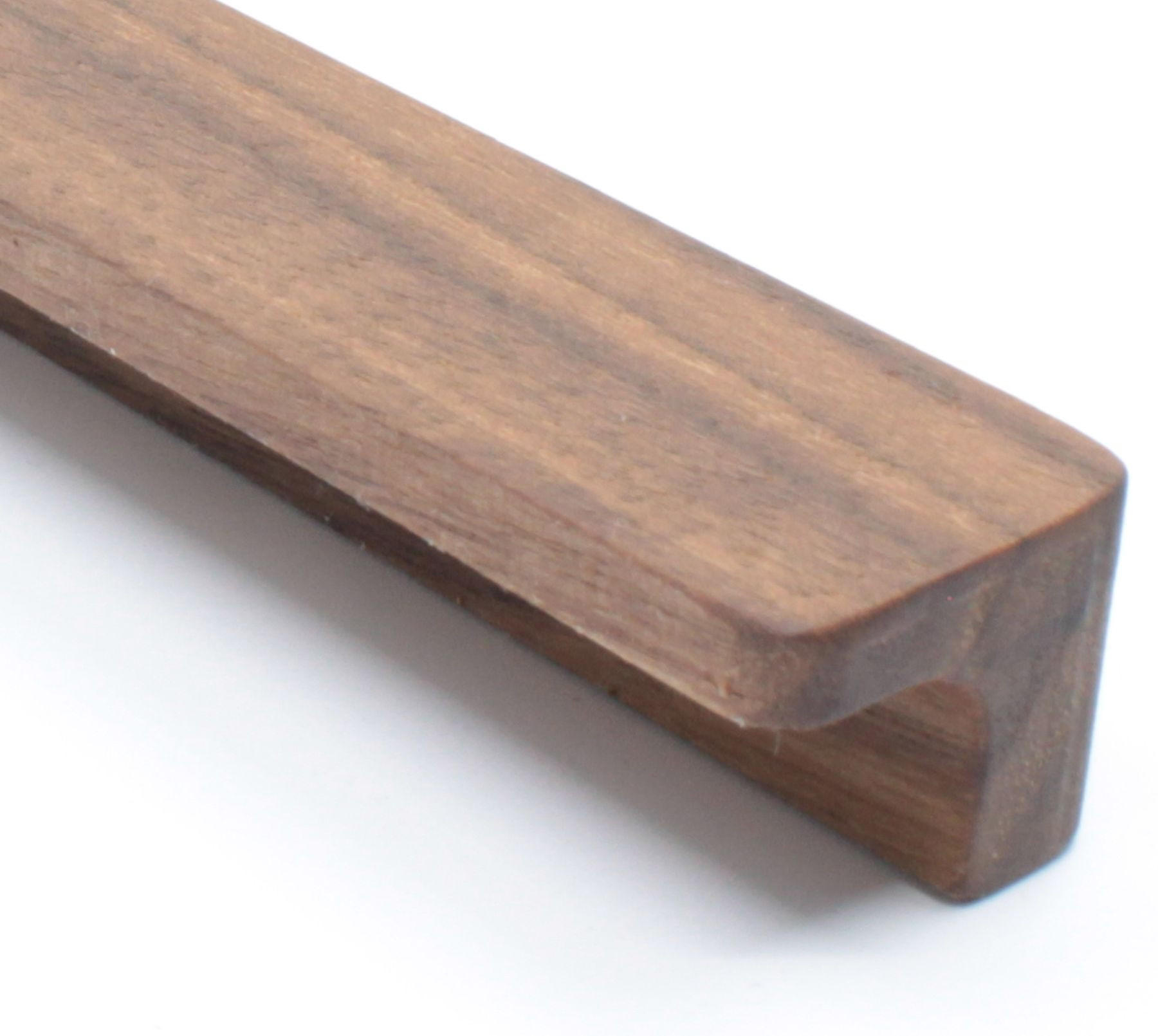 MÖBELGRIFF BA 450mm, Griffleiste Nussbaum massiv, Küchengriff Holz - Naturfarben, Holz (2.5/2/47.2cm)