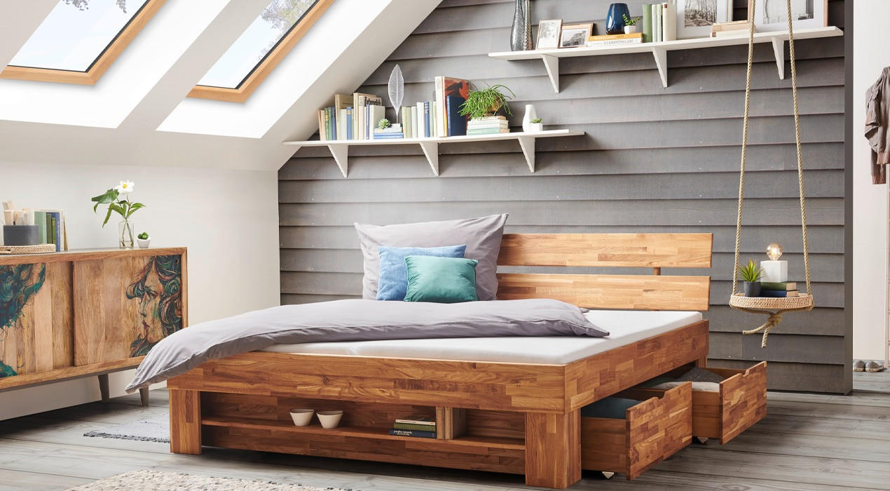 Bett aus eiche