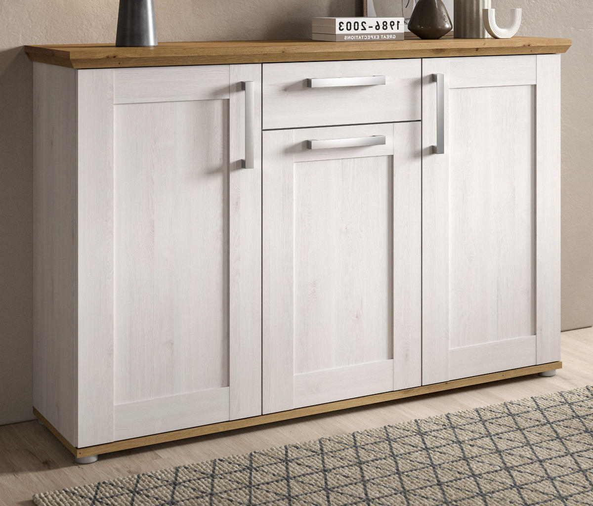 SIDEBOARD weiß Lärche, Eiche Artisan 137 cm, Kommode im Landhaus-Stil - Silberfarben/Weiß, Holzwerkstoff/Kunststoff (137/92/39cm) - Inn.Furn