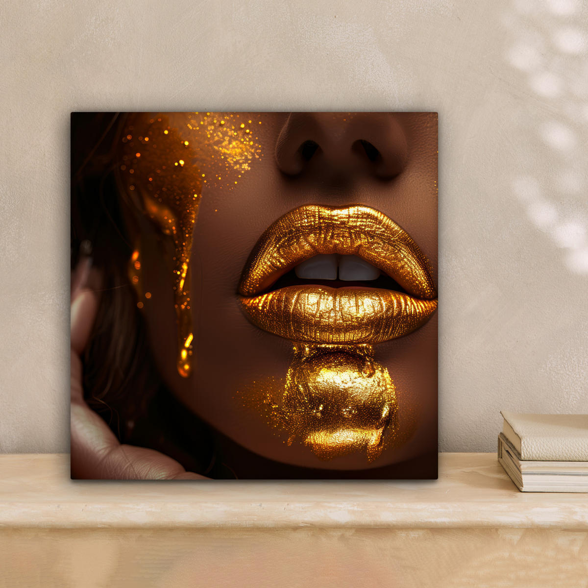 LEINWANDBILD Frau - Gold - Luxus - Porträt Deko Wohnzimmer 20x20 cm - Goldfarben, Textil (20/20cm) - MuchoWow