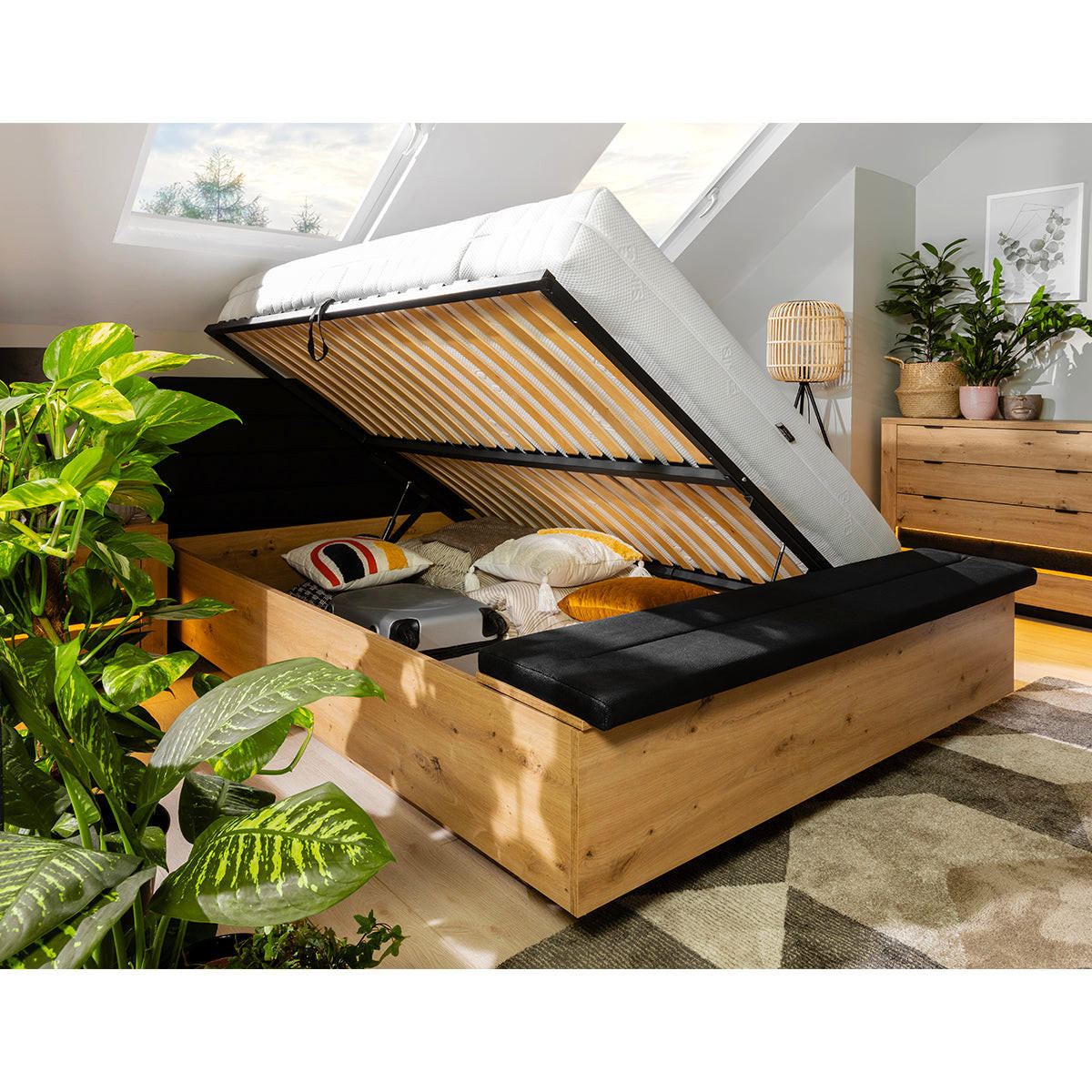 BOXSPRING POSTELJA 160/200 Glenn Les in črna barva - črna, leseni material (160/200cm) - Petits-meubles
