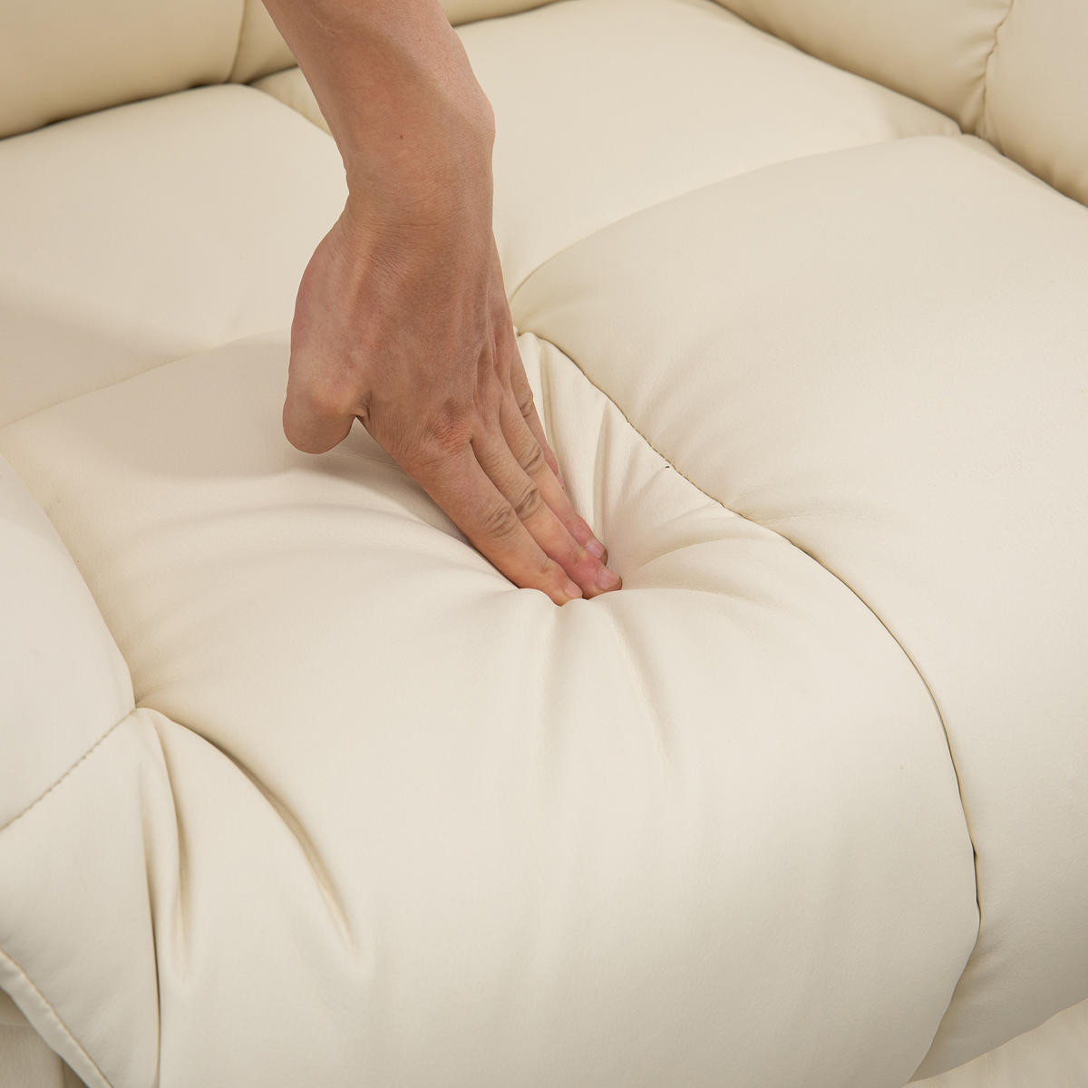 MASSAGESESSEL Elektrisch Fernsehsessel mit Liegefunktion 8 Massagepunkte Creme - Creme/Schwarz, Leder (99/99/94cm) - HOMCOM