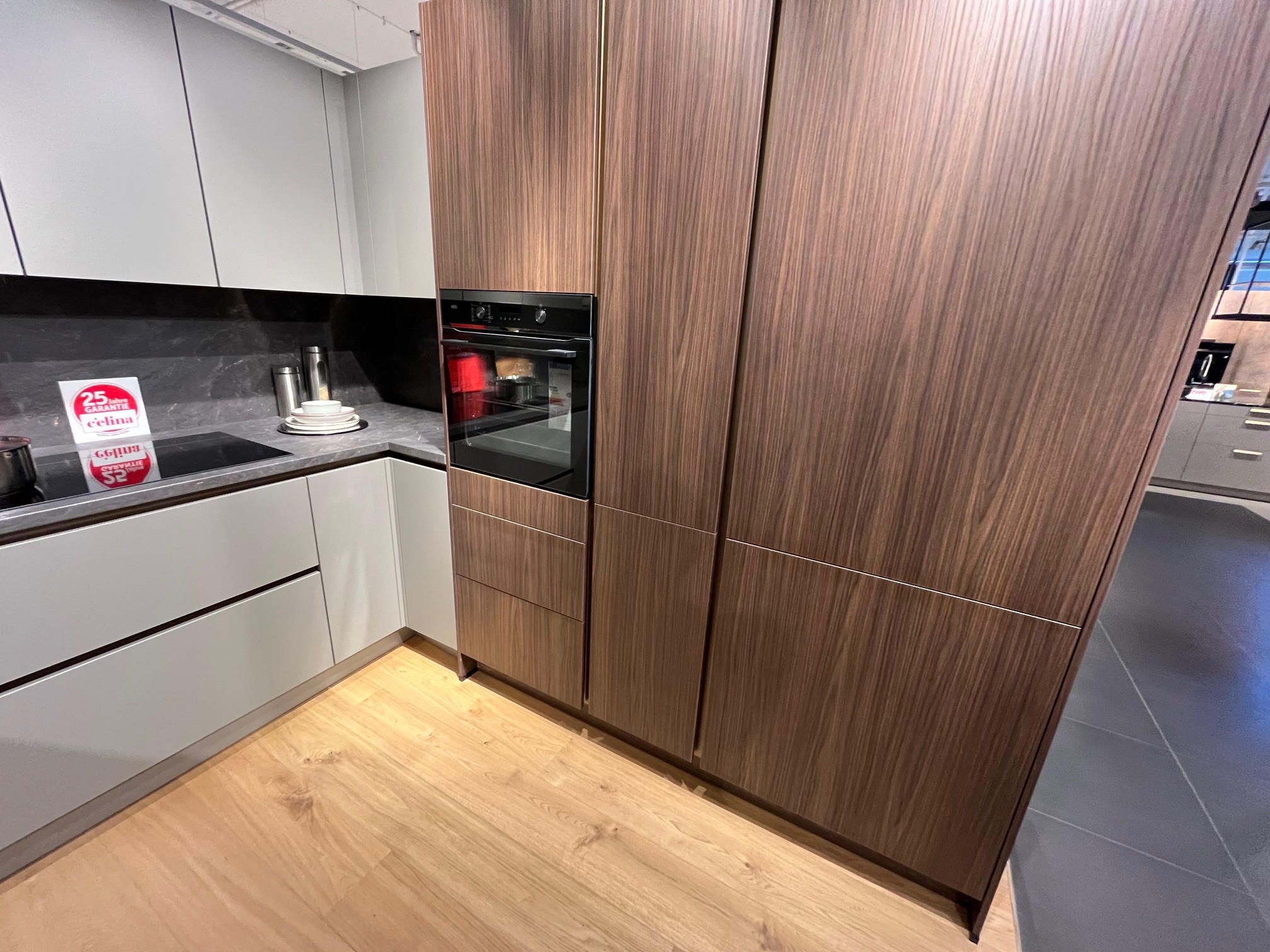 EINBAUKÜCHE STEVEN - Celina