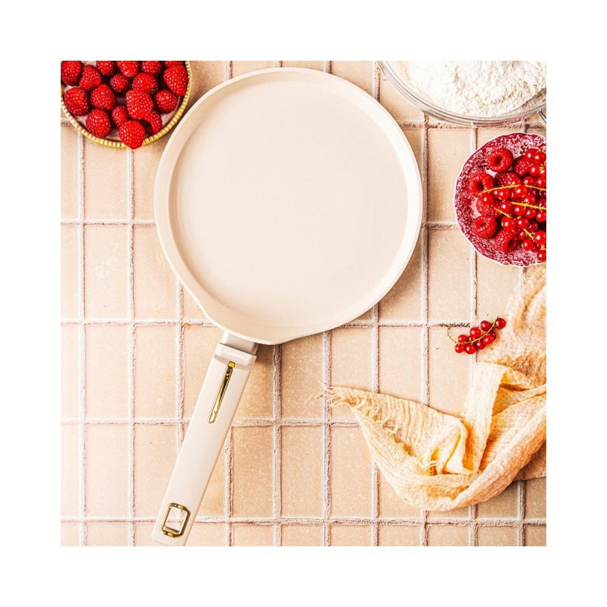 CRÊPEPFANNE Grau 24/24/1.7 cm 63860 - Grau, Metall (24cm) - Klausberg 