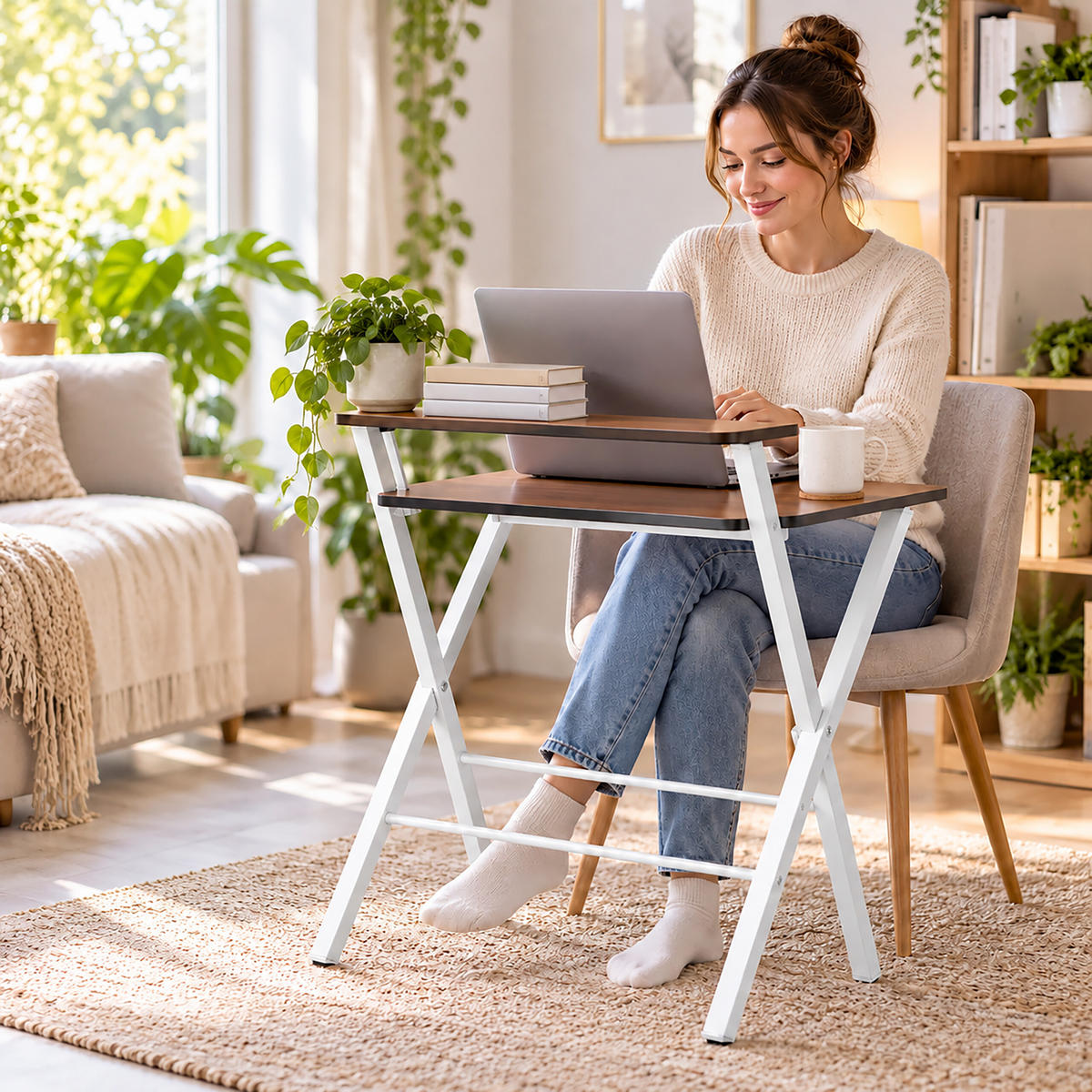 SKRIVBORD Vit fällbart med monitorhylla 70x56 cm - Vit, Träbaserade material/Metall (56/70/82cm) - Relaxdays