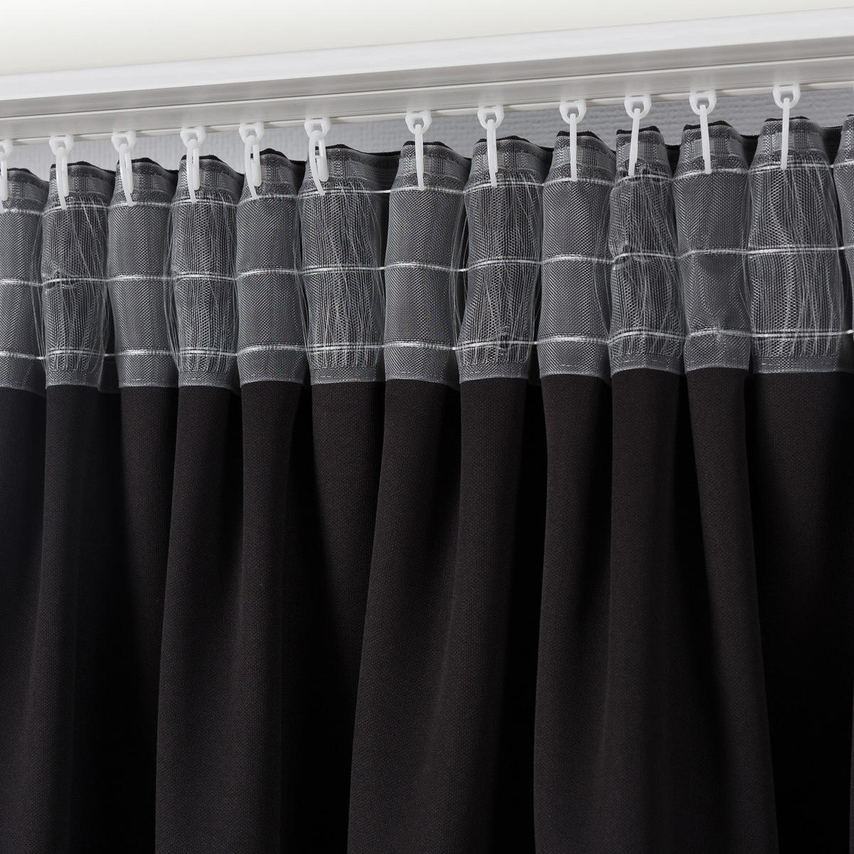 FERTIGVORHANG mit Schlaufenband schwarz 140 x 280 cm - Schwarz, Textil (140/280/1cm) - Dekoria