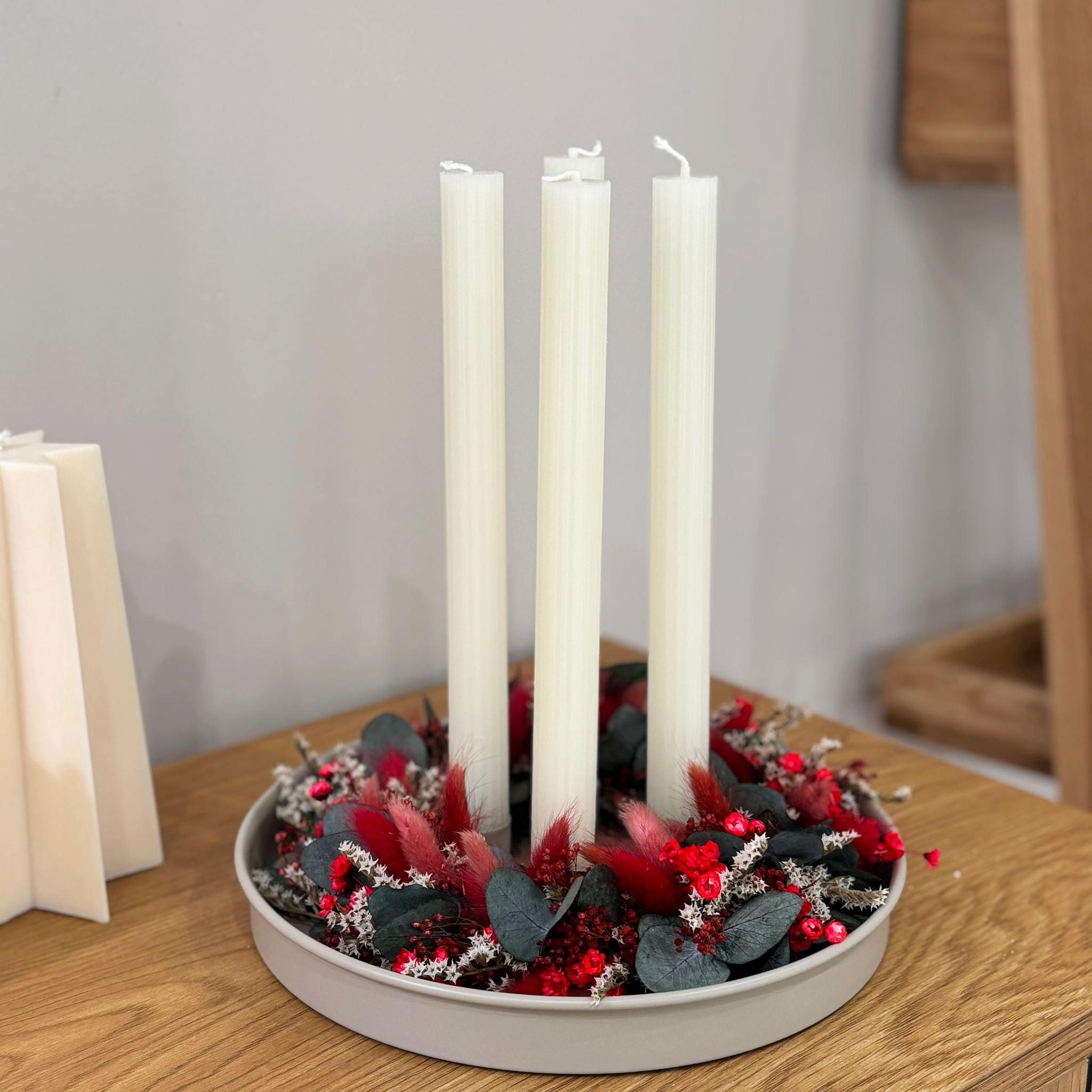 TROCKENBLUMEN kranz "Eukalyptus Joy" in grün rot - Rot, Naturmaterialien (5cm) - Lykke & You