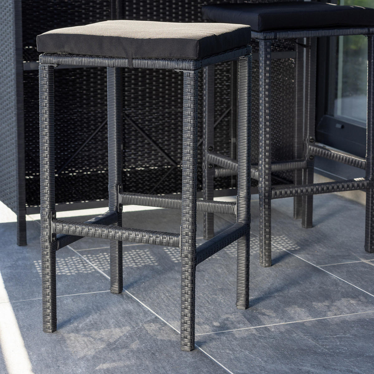 OUTDOOR BARLOUNGE - Schwarz - Polyethylen - 60 x 105 x 100 cm - Schwarz, Kunststoff - home24
