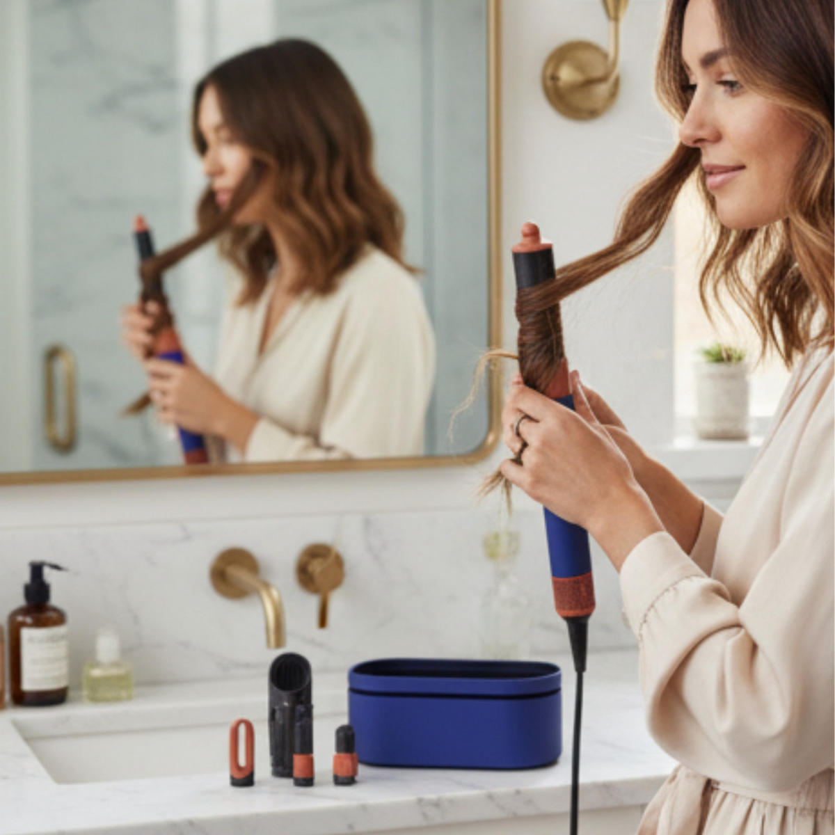HAARSTYLER Airwrap i.d. Curly+Coily Violettblau, Multi Haarstyler, Lockenstyler, Stylinggerät, Diffusor, Bluetooth Styler, Haarstyling Set, Beauty - Violett/Orange, Keramik/Kunststoff (4.8/27.2/4.1cm) - Dyson