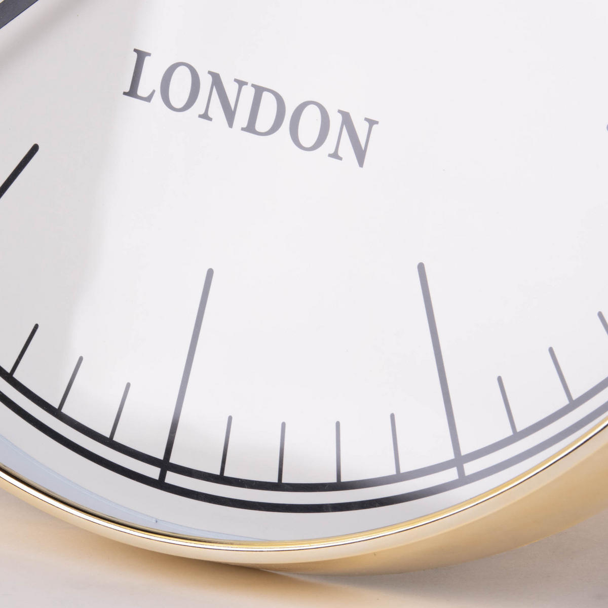 WANDUHR Küche minimalistisch Ø 50 cm - Weiß, Kunststoff (50/50/4.5cm) - Home Styling Collection