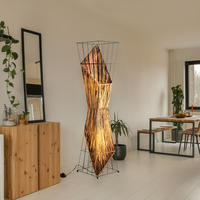 LED STEHLEUCHTE Holz Schwarz - Schwarz, Holz (27/27/130cm) - Nowa