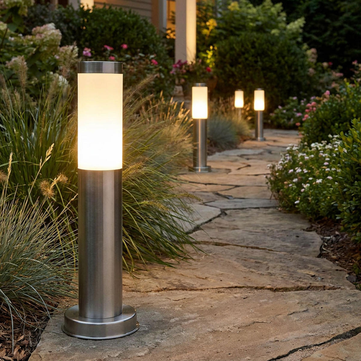 LED WEGELEUCHTE Silber Aluminium - Silberfarben, Metall (7.6/7.6/45cm)