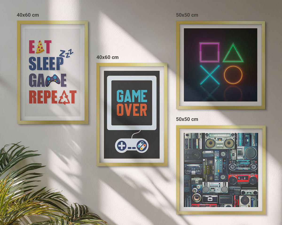 BILDER SET 4er Set - 50x50 cm & 40x60 cm Goldrahmen - Spieleruntertitel - Goldfarben, Kunststoff (50/50cm) - TULUP