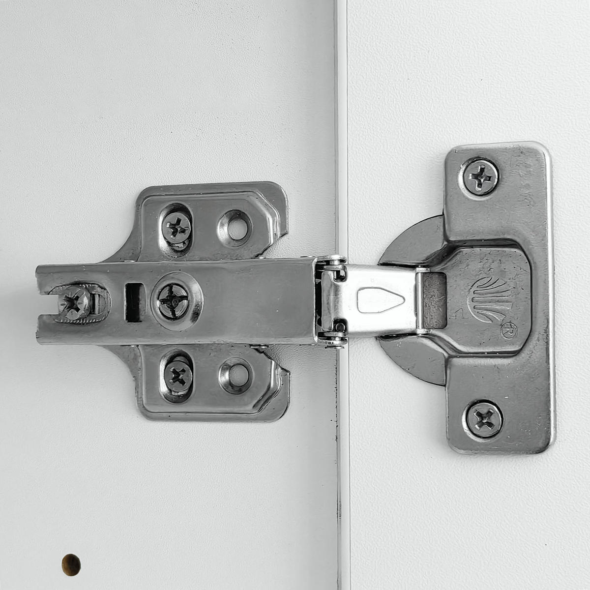 IN Weiß Schuhschrank mit Strukturpaneelen, verstellbaren Einlegeböden und Schubladen , B83/T35/H101cm - Goldfarben/Weiß, Holzwerkstoff/Metall (82/101/35cm) - STILVORA