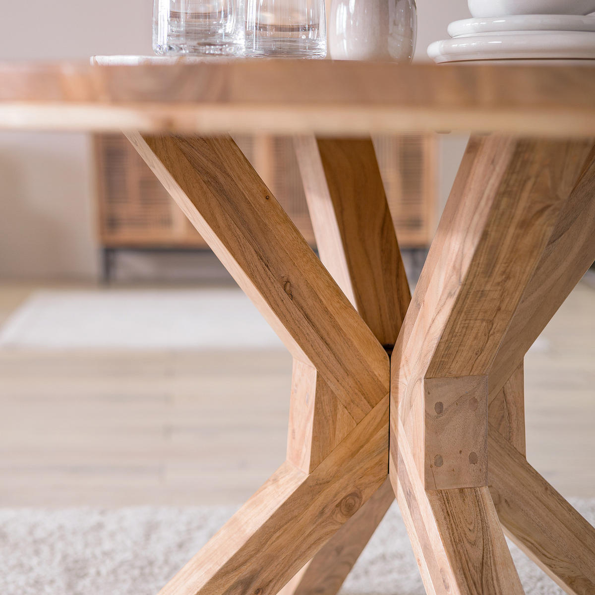 MASSIVER ESSTISCH - Massivholz - Akazie Braun - Akaziefarben, Akazienholz/Holz (140/140/76cm) - home24