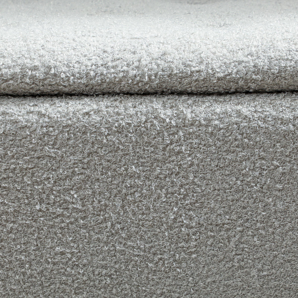 BETTBANK DE-07106 Samtoptik, bis 120 kg Grau - Grau, Holz/Textil (38/45/95cm) - ComfortXL