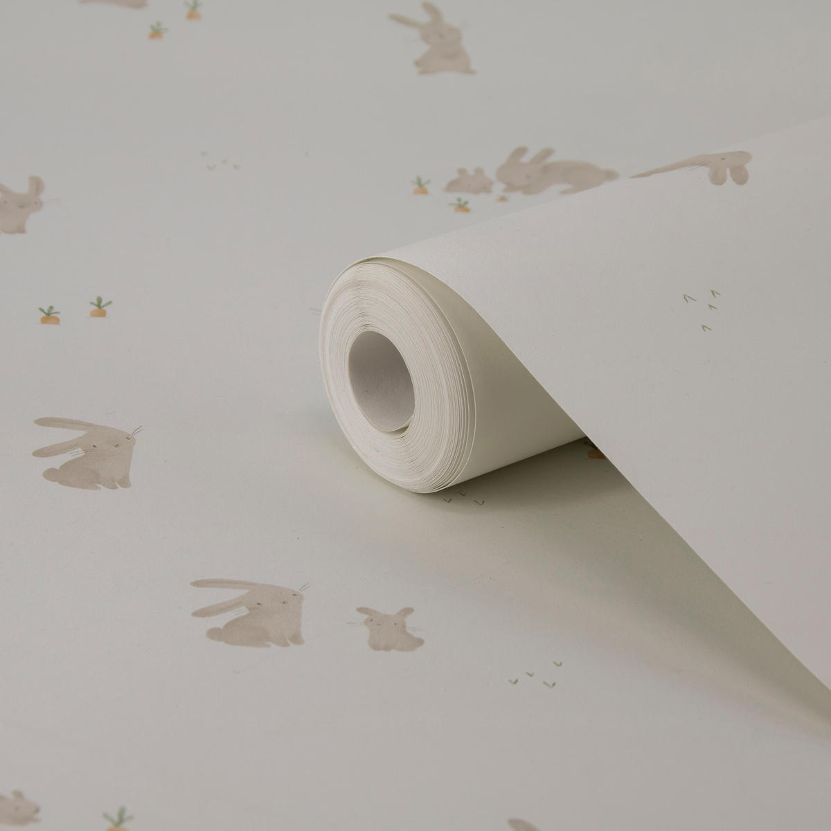 VLIESTAPETE Babykaninchen 1000x52cm - Braun/Weiß, Papier/Kunststoff (52/1cm) - Little Dutch