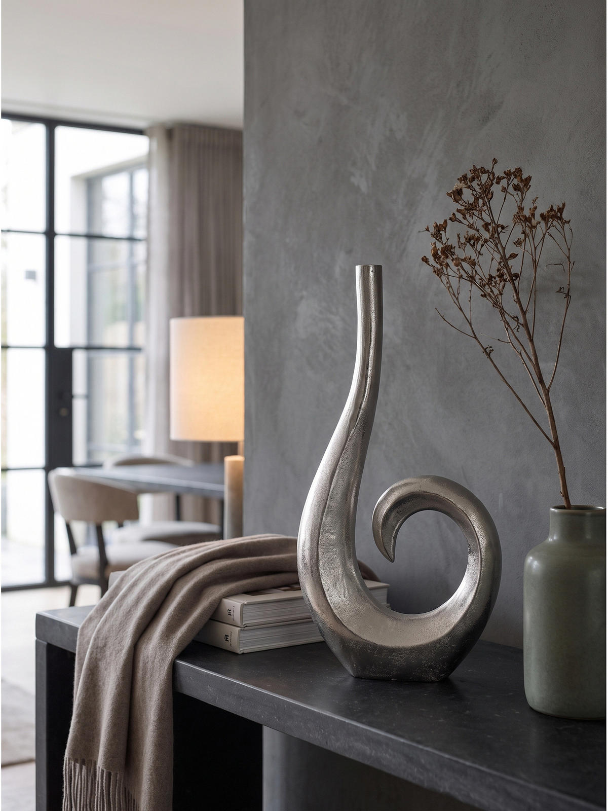 METALLVASE BAVENO, Aluminium, handgefertigt, Silber, 26 x 8 x 47 cm - Silberfarben, Metall (47cm) - KADIMA DESIGN