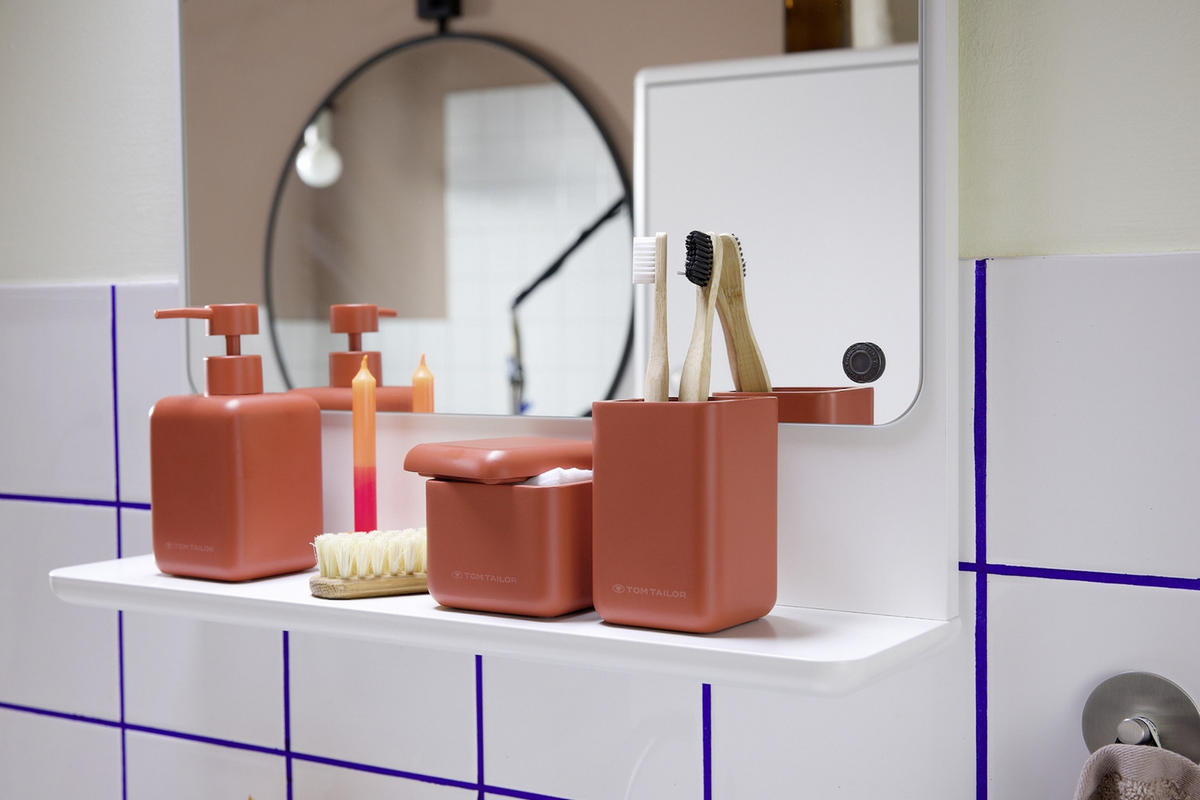 BAD-ORGANIZER mit Deckel - Rot, Kunststoff (8.5/7.7/8.5cm) - Tom Tailor