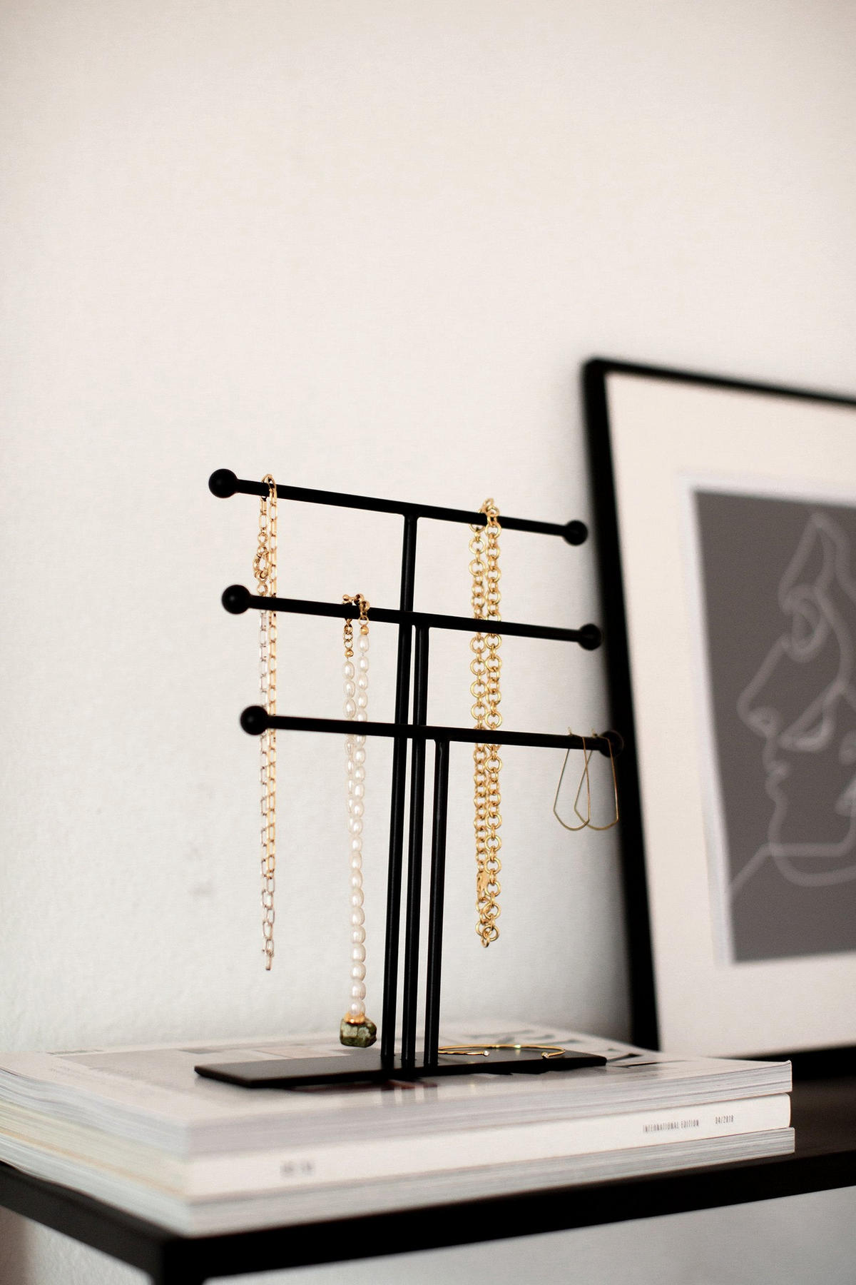 SCHMUCKSTÄNDER Ela aus Eisen in Schwarz 25/5 cm - Schwarz, Metall (5/20/25cm) - LaLe Living