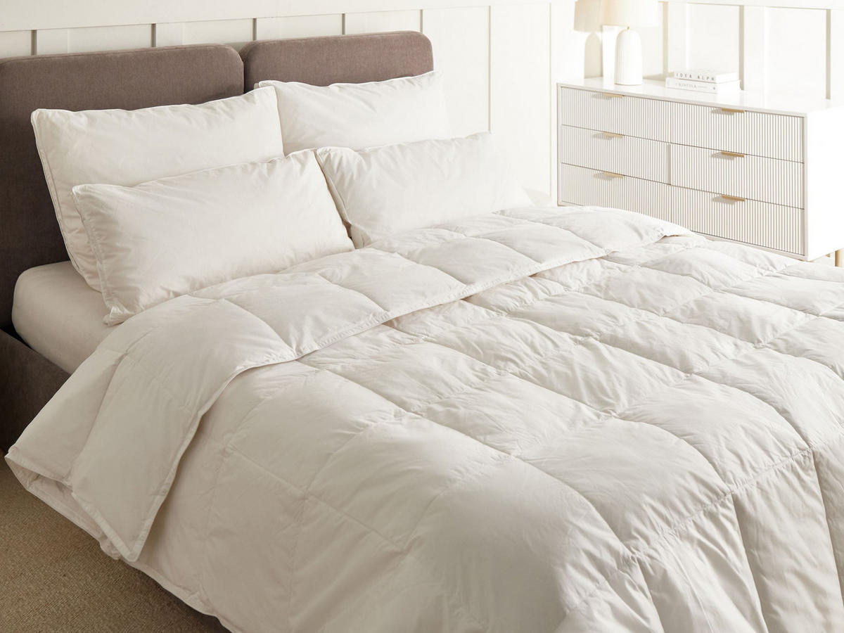 PŘIKRÝVKA Kachní prachové peří Extra Teplá 220/240 cm Grivola - bílá, textil (220/240cm) - Beliani