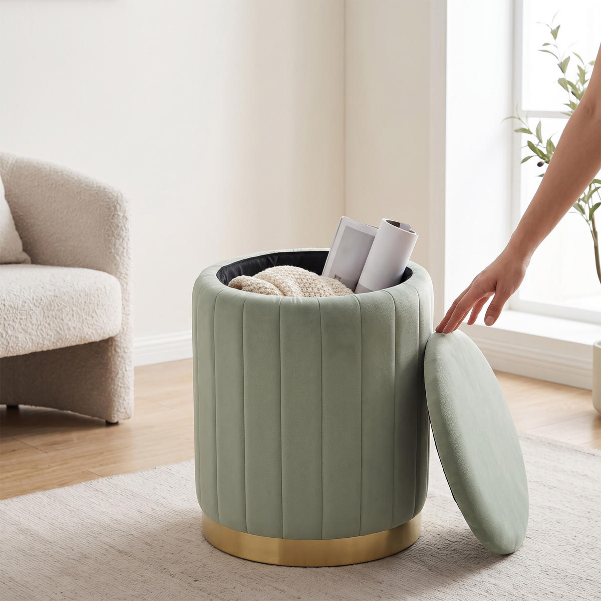 HOCKER Salbei Samt mit Stauraum goldfarbener Metallsockel - Grün, Holzwerkstoff/Textil (32/42/32cm) - Relaxdays