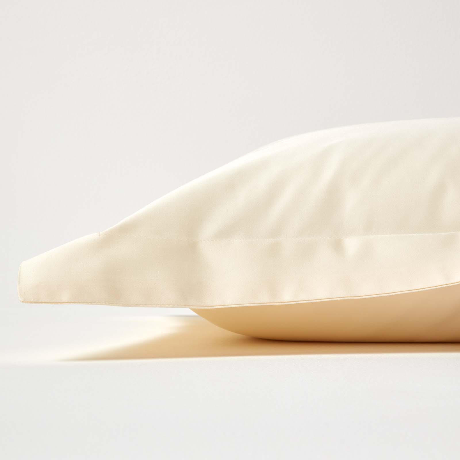 BIO-KISSENBEZUG Satin mit Stehsaum, Fadendichte 400 - Creme, Textil (48/74cm) - Homescapes