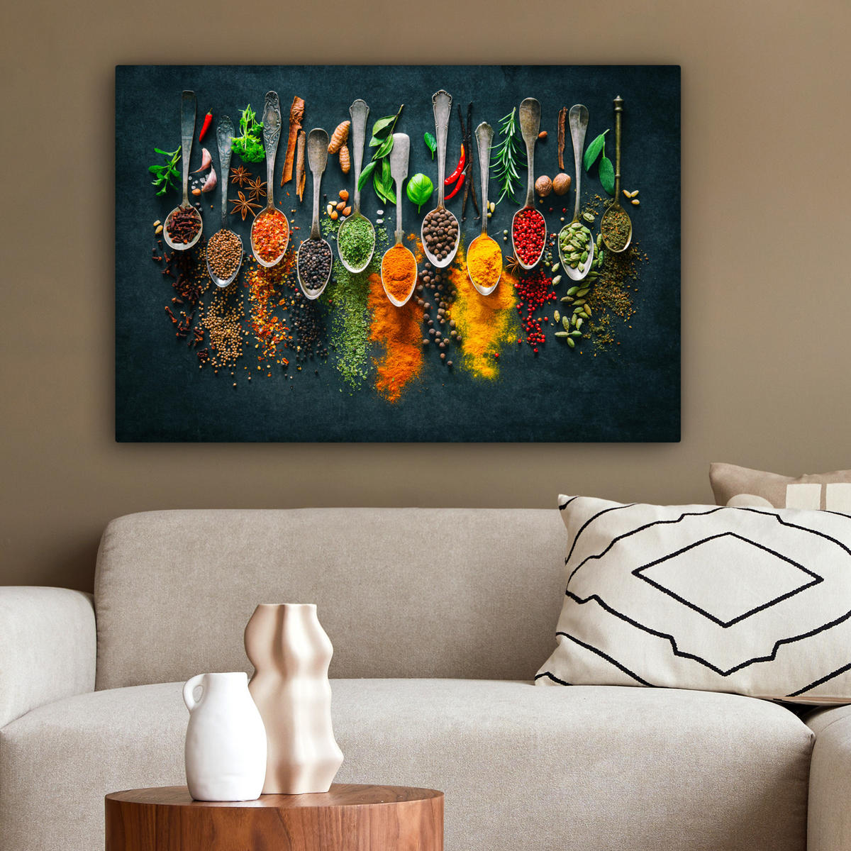 SLIKA NA PLATNU Zelišča 150x100 cm - barve karija, tekstil (150/100cm) - MuchoWow