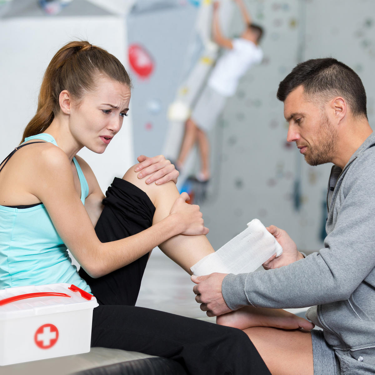 KRABIČKA na léky - bílá, plast (30/14.5/21cm) - Relaxdays