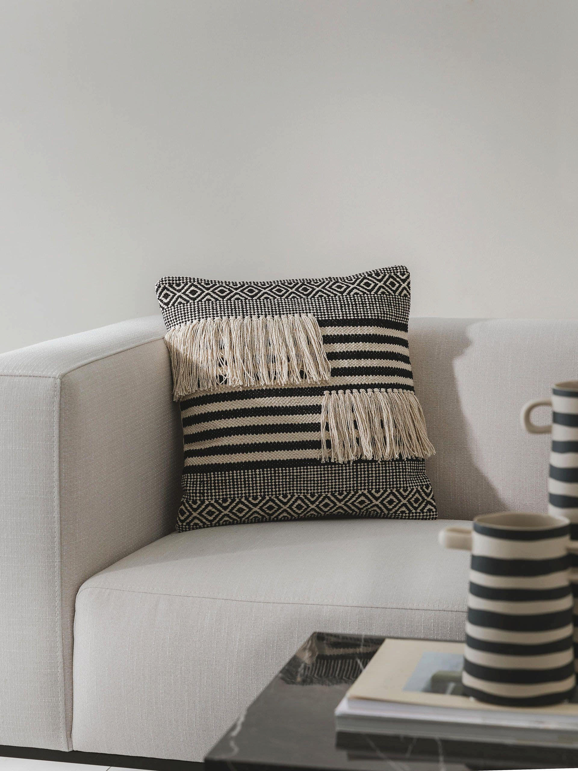 KISSENBEZUG Deja Schwarz/Weiß 45x45 cm - Schwarz, Textil (45/45cm) - benuta Pop