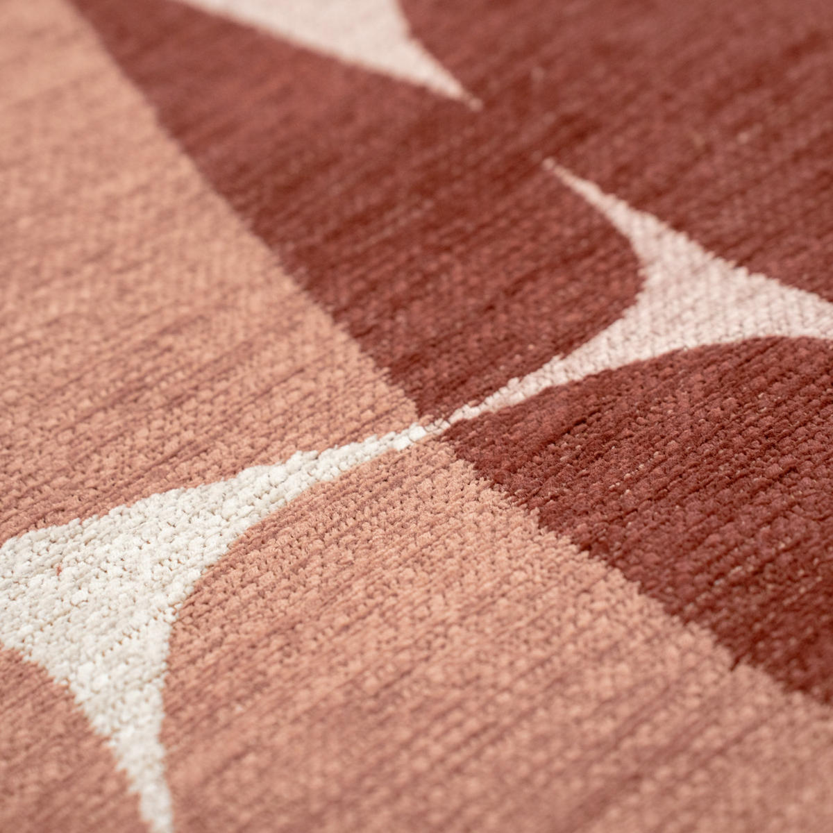 PREPROGA Stones Cherry Mocha 100/140 cm - pink, umetna masa/tekstil (100/140cm) - Louis De Poortere