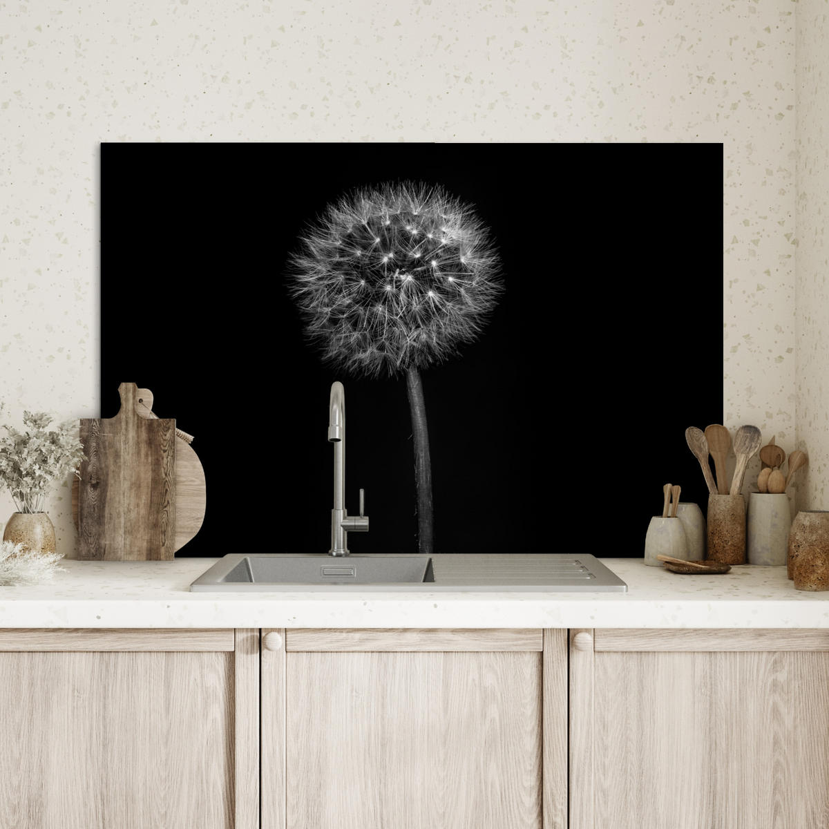 SPRITZSCHUTZ KÜCHE Löwenzahn - Schwarz - Floral - Botanisch 80x55 cm - Grau, Metall (80/0.3/55cm) - MuchoWow