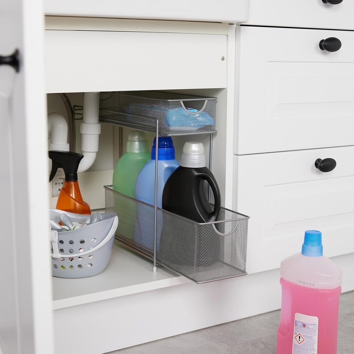 ORGANIZÉR do kuchynskej skrinky - strieborná, kov/plast (15/40/46cm) - Relaxdays