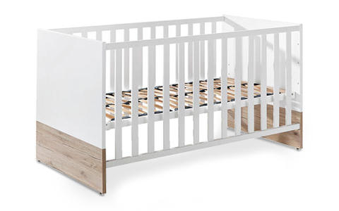Baby-Erstausstattung Babybett