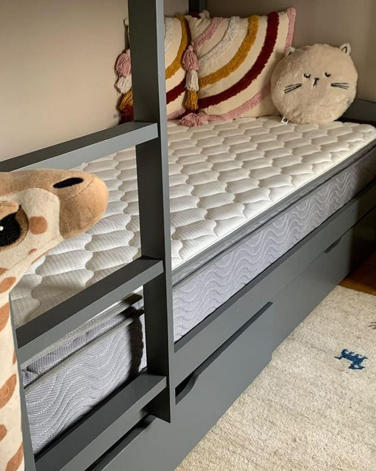 SALTEA CU ARCURI ÎNFUNDATE fermă 90/200/20 cm Splendour - alb, material textil (90/200cm) - Beliani