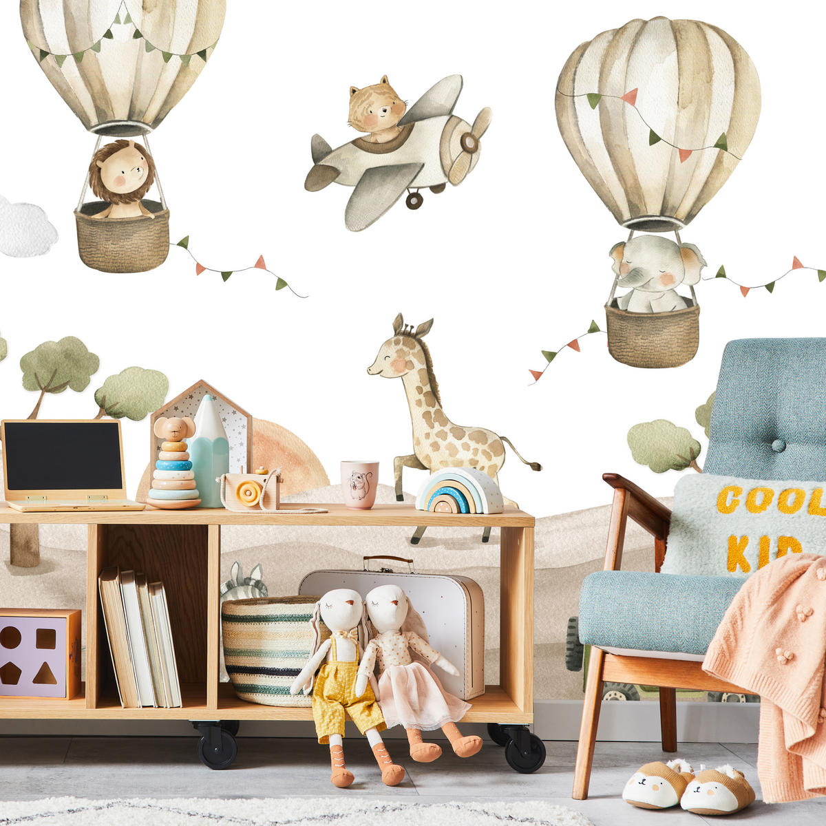 FOTOTAPETE für Kinderzimmer Tiere Ballons Flugzeuge Safari Bäume Hügel 500x350 - Beige/Braun, Papier (500/350cm) - Muralo