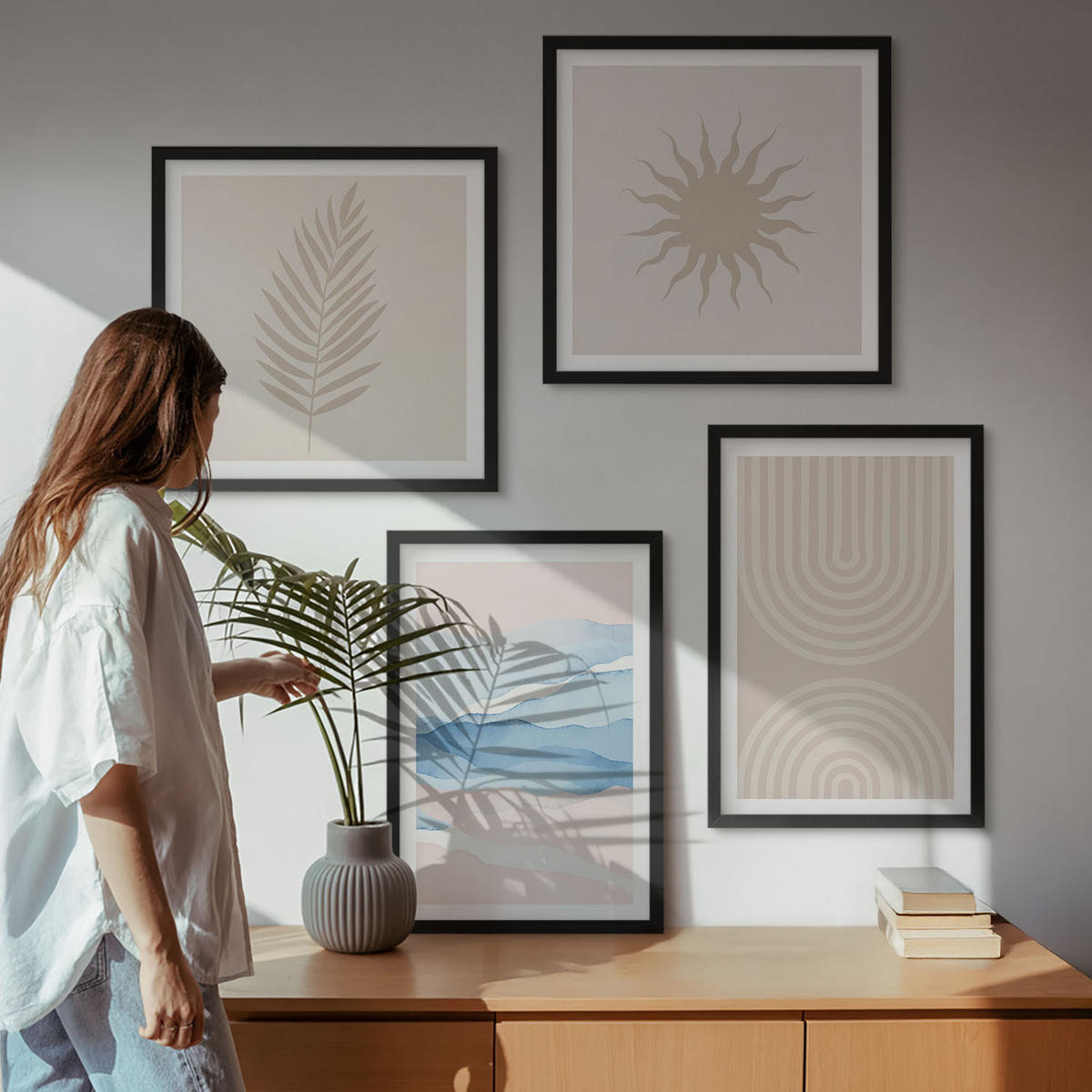 BILDER SET 4er Set - 50x50 cm & 40x60 cm Schwarzer Rahmen - Abstrakte Linien der Sonnenwellen - Schwarz, Kunststoff (50/50cm) - TULUP