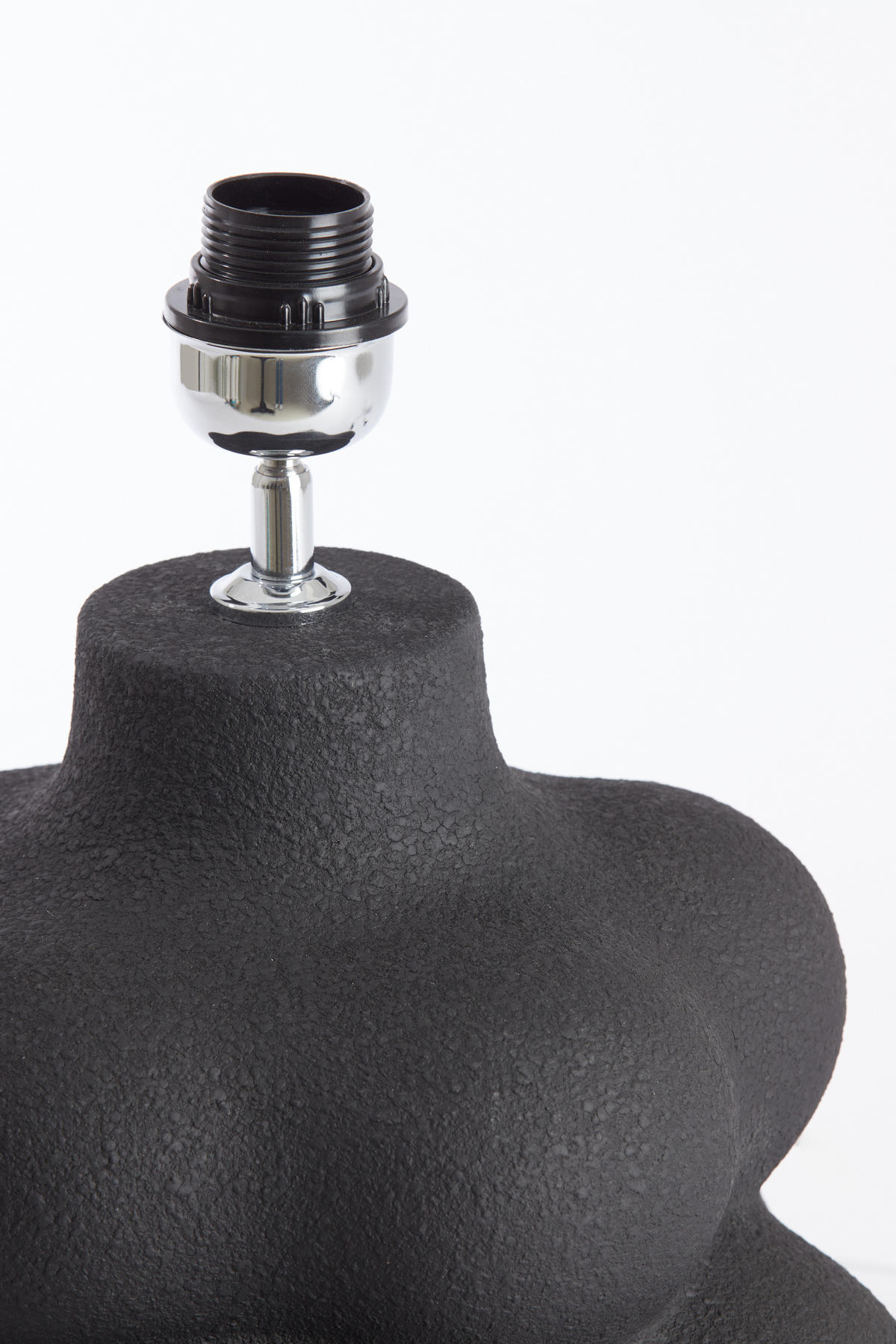 LAMPENFUSS Carilo Schwarz Ø30,5/38 cm - Schwarz, Keramik (30.5/30.5/38cm) - Light & Living