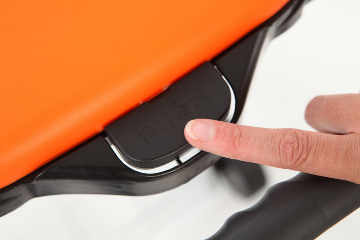 MÜLLEIMER Klassischer Abfallsackständer Mit Deckel und Rollen 83 x 44 x 56 cm Verzinkte Rohre Orange - Orange, Metall (44/83/56cm) - PROREGAL