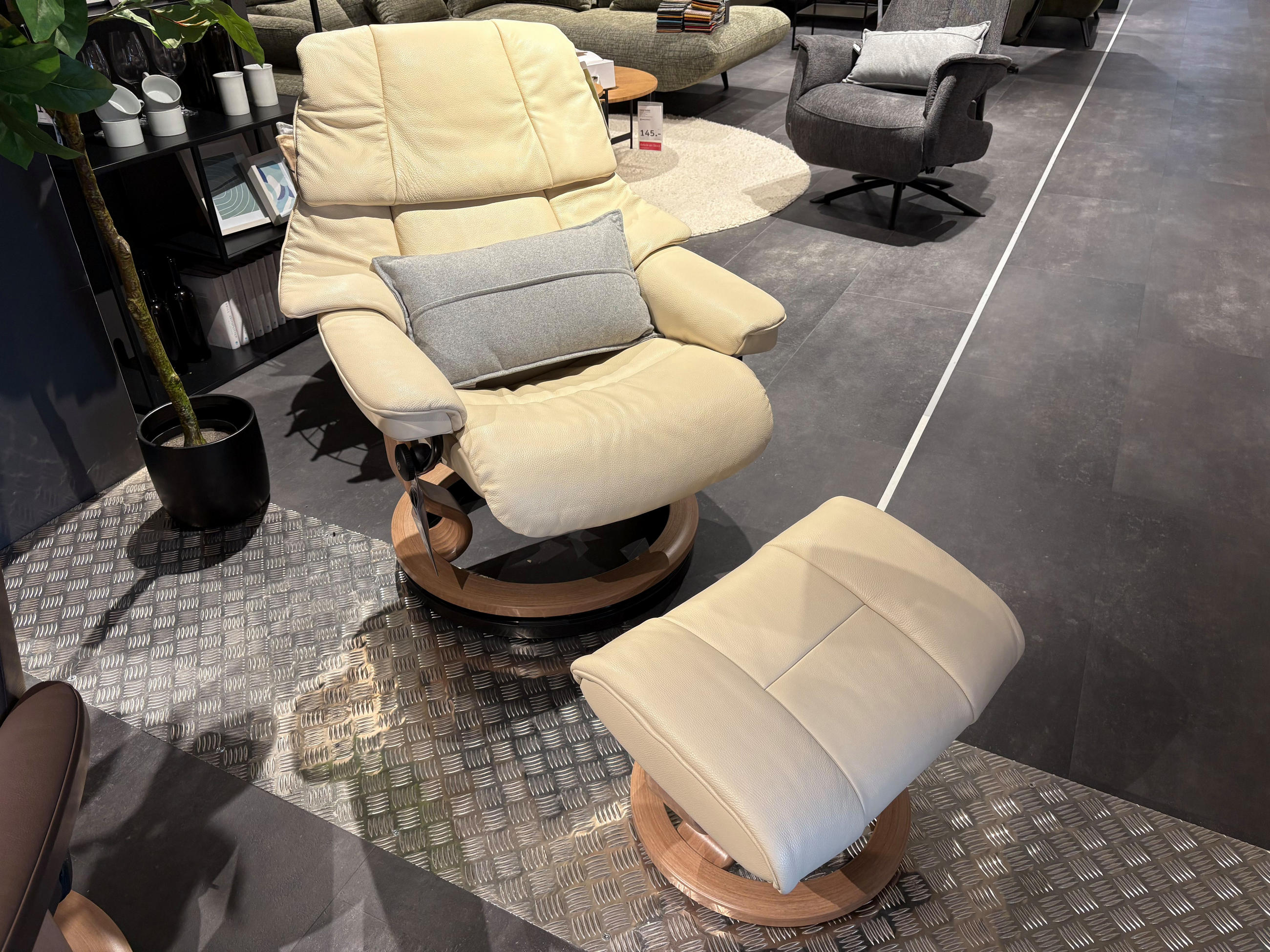 Set de fauteuil relax en cuir vanille