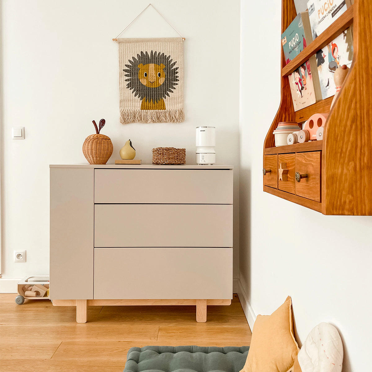 DJEČJA KOMODA Romy bež - bež, drvni materijal (115/92/53cm) - Petits-meubles